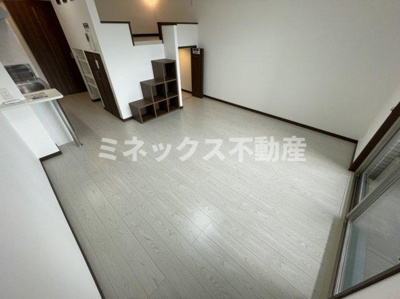 【トイレ】 | Maison de mauve | 同タイプのお部屋の写真。現況を優先します。