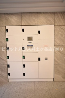 【その他共用部分】 | 宅配ＢＯＸ付きで留守中も荷物受け取れます♪