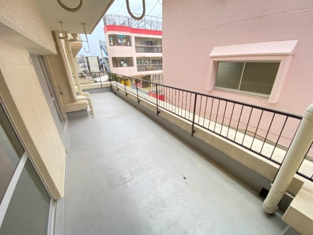 田中マンションのバルコニー