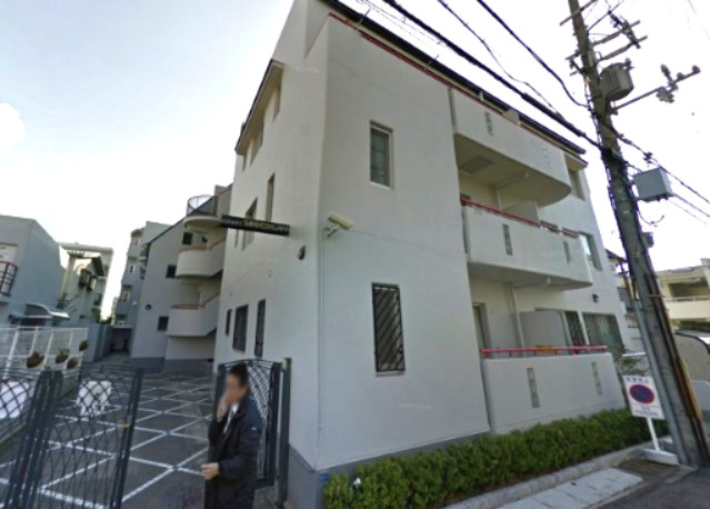 コスモ住吉川の外観