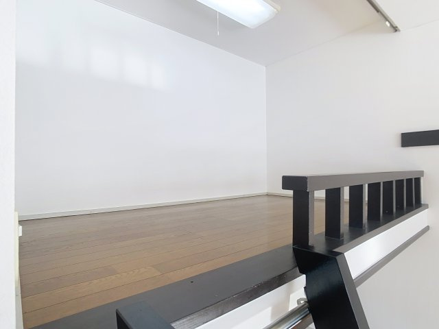 ダークホースクラブの洋室