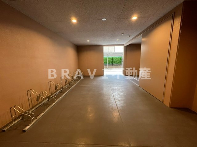 セイワパレス森ノ宮中央 BRAVI不動産のその他共用部分|【セイワパレス森ノ宮中央】駐輪場・バイク置場