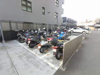 【その他共用部分】 | バイク置場です。
