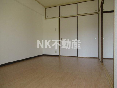 【寝室】 | シャンポール東大阪（河内花園賃貸） | 落ち着いて過ごせるお部屋なので、寝室にいかがでしょうか