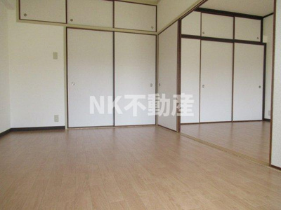 【内装】 | シャンポール東大阪（河内花園賃貸） | 明るい色調の室内です