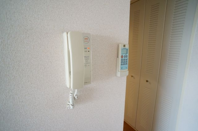 ビューテラス売布Ⅱ（View Terrace 売布Ⅱ）のセキュリティ|インターホンついてます
参考、同建物・反転間取りの号室
