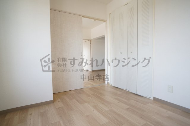 ビューテラス売布Ⅱ（View Terrace 売布Ⅱ）の洋室