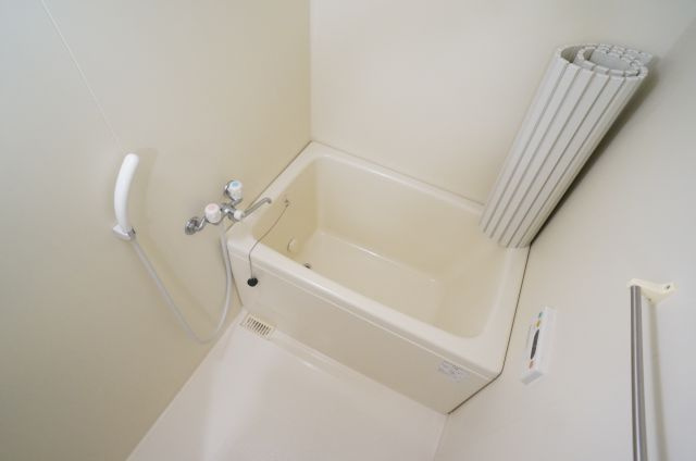 ビューテラス売布Ⅱ（View Terrace 売布Ⅱ）の浴室|参考、同建物・反転間取りの号室