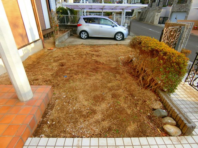 美加の台貸家の庭