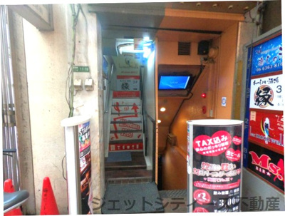 【エントランス】 | サンプラザ曽根崎2