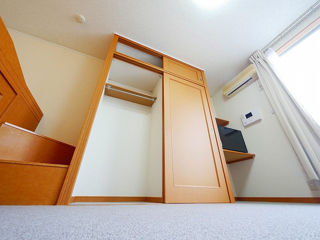 レオパレス和（南京終町）の収納|収納豊富です