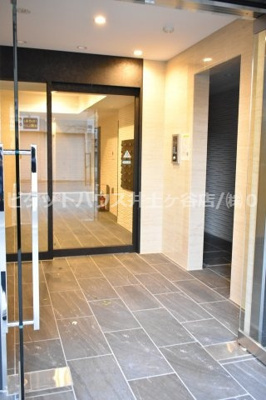 【エントランス】 | ディアレイシャス横浜吉野町