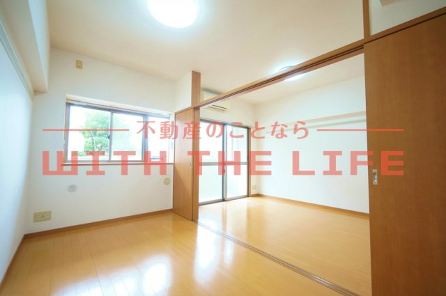 エクセレント東町【10,000円キャッシュバック対象物件】の洋室|きれいな洋室です