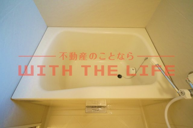 エクセレント東町【10,000円キャッシュバック対象物件】の浴室|落ち着いた空間のお風呂です