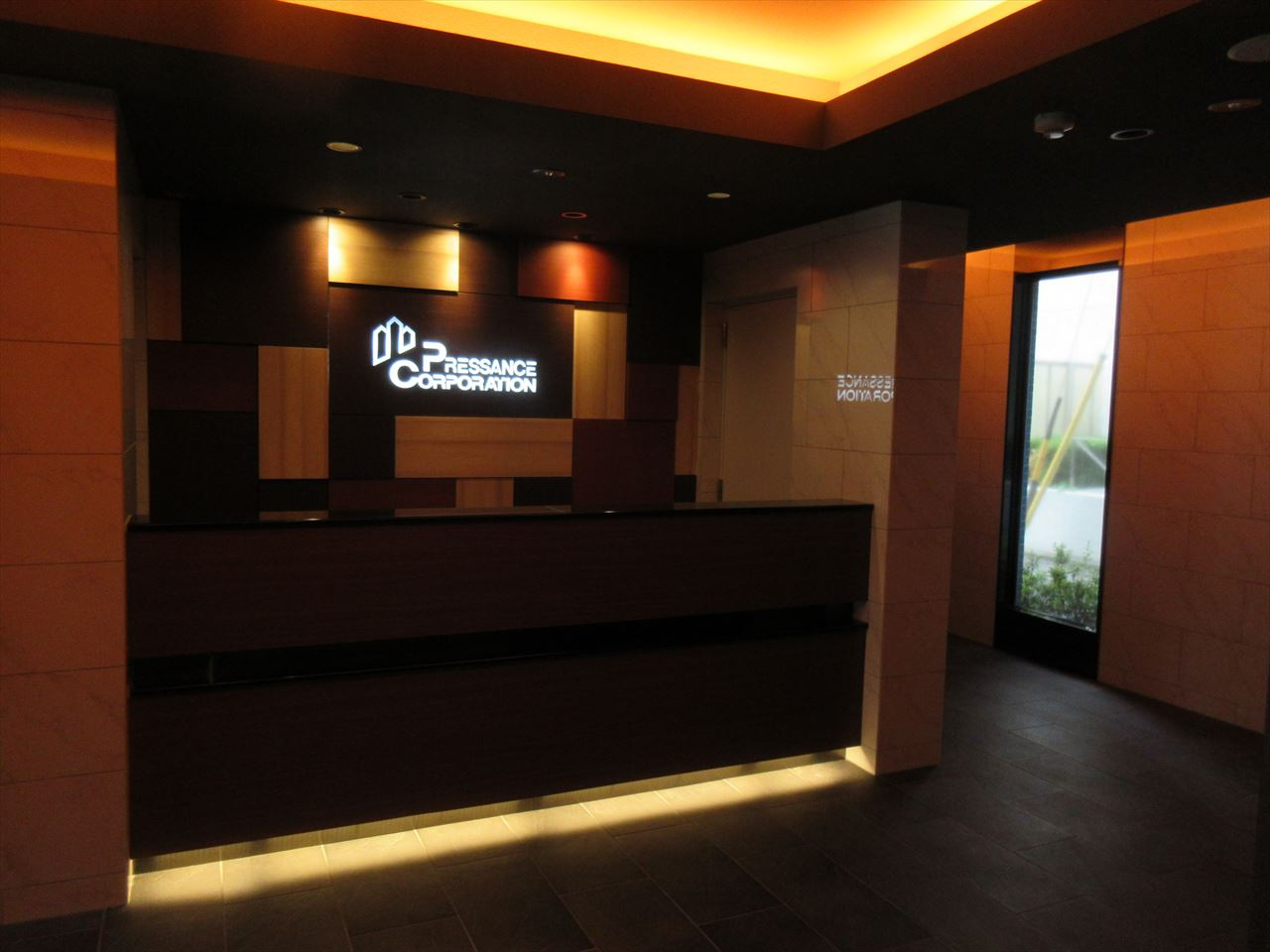 プレサンス新栄リベラのエントランス|プレサンス新栄リベラ