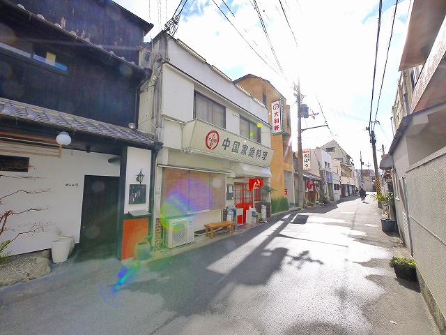 川原城町店舗付住宅の外観