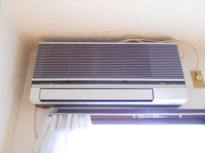 【設備】 | リバーサイドK | エアコンで年中快適に過ごせますね