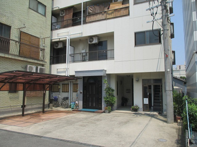 【エントランス】 | リバーサイドK | エントランス部分です