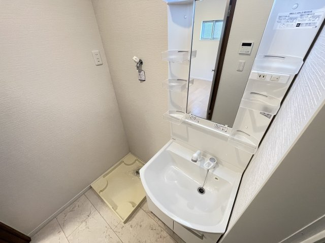 AJ南流山Firstの独立洗面台|イメージ同社施工※現況優先