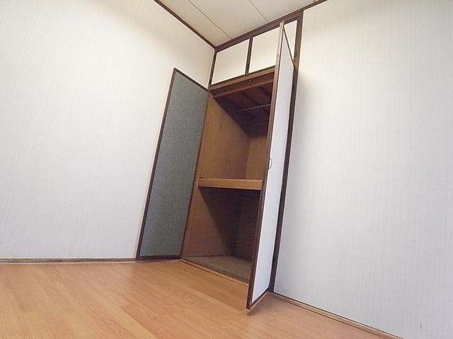 オリーブヒルズ北野の収納