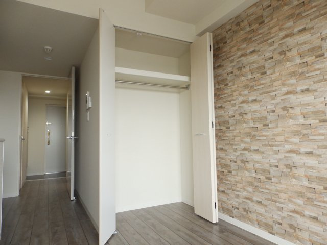 オンリーワン灘南通の収納