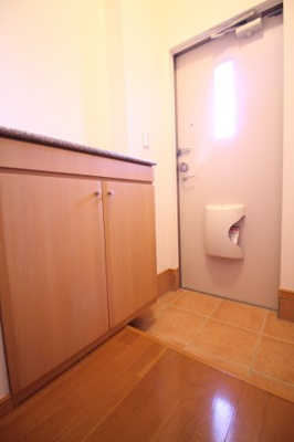 【玄関】 | メゾンアンソレイエⅠ