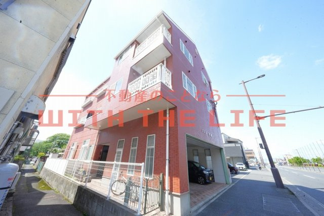 メゾン岩橋【キャッシュバック対象物件】の外観