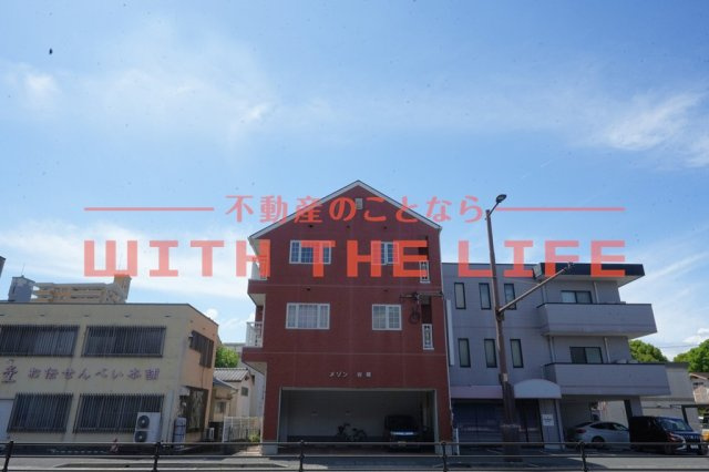 メゾン岩橋【キャッシュバック対象物件】のエントランス