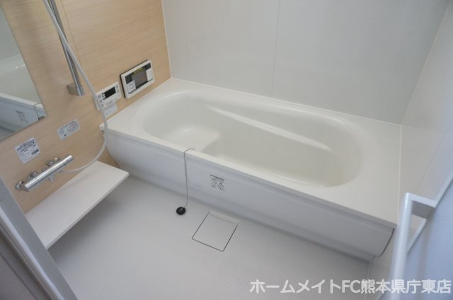 熊本市東区神園２丁目のアパートの浴室