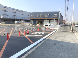【駐車場】
