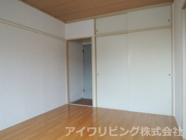 リバーサイド・イトウⅡB棟の洋室|【リバーサイド・イトウⅡB棟】