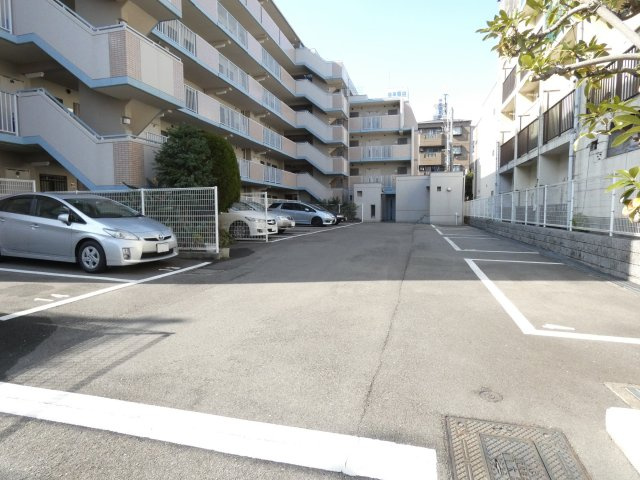 【駐車場】 | ベルメイト長居