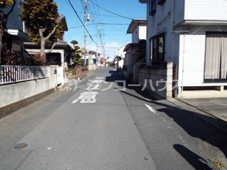 【前面道路含む現地写真】