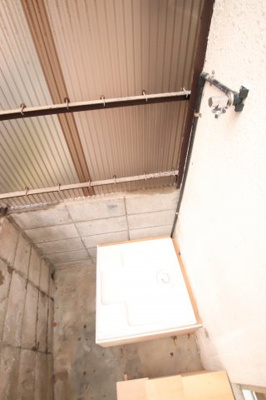 【設備】 | 堺市中区福田戸建 | 室外洗濯機置場