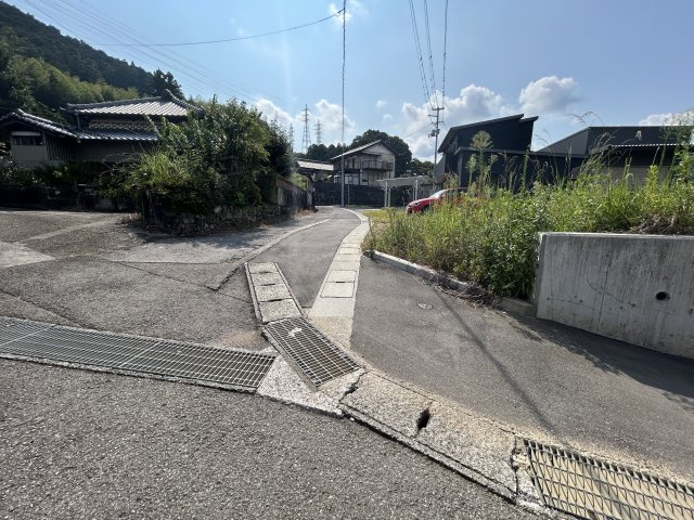 【前面道路含む現地写真】 | 高知市宗安寺　分譲地 | 前面道路含む現地写真です
