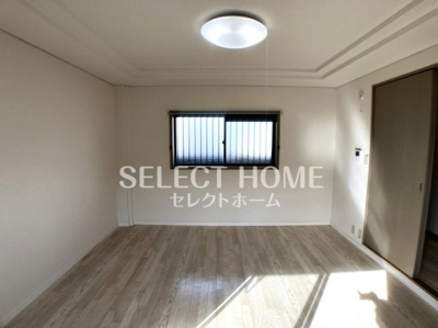 【寝室】 | アーバンオノ | 使い勝手のいい寝室です
同型タイプ