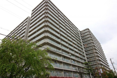 【外観】 | ルネ旭公園 | ◎大阪メトロ谷町線『関目高殿駅』徒歩12分！！ＪＲおおさか東線『城北公園通駅』徒歩13分！！
◎小中学校が徒歩10分圏内でお子様の通学が安心ですね♪
◎スーパーやコンビニが近くお買い物至便！！