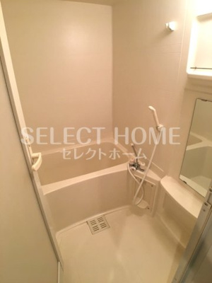  | ノーブルスクエア