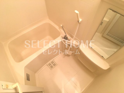  | ノーブルスクエア