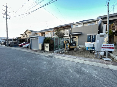 【前面道路含む現地写真】 | 第2守山区脇田町　全1棟　1号棟＜仲介手数料無料＞大森小・大森中　新築一戸建て | 〈内覧予約キャンペーン実施中！〉マックスバリュde住まい相談までご連絡下さい。