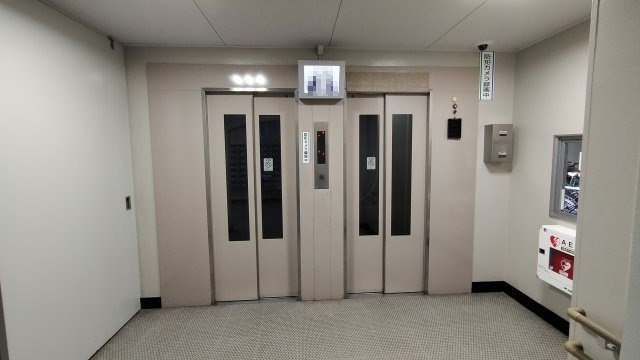 淀川パークハウス7号棟のその他共用部分|エレベーターは2基あるので、混雑時も回避できます♪
当物件はエレベーター停止階です。