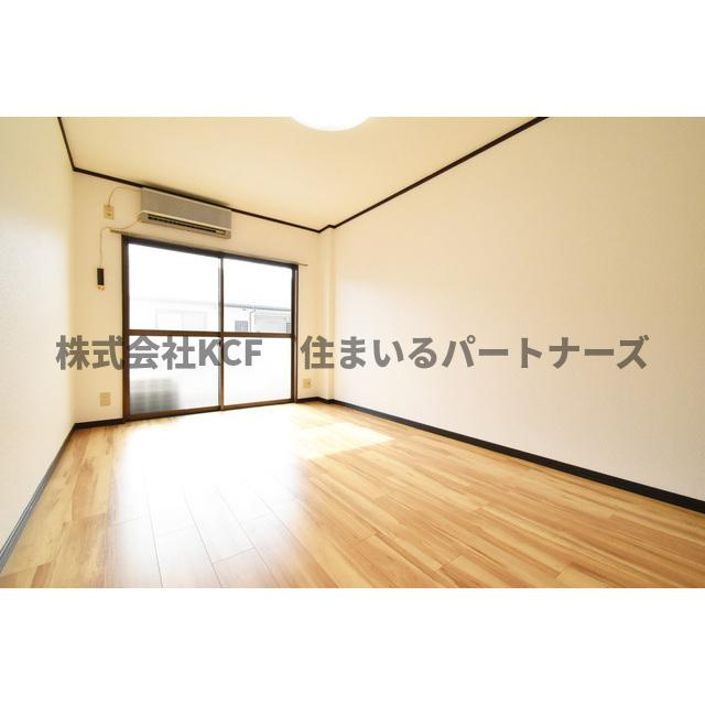 メゾンスコールの内装|明るい色調の室内です