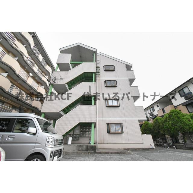 メゾンスコールの駐車場|駐車場に車を止められます