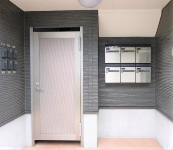 ヒルズＡのエントランス