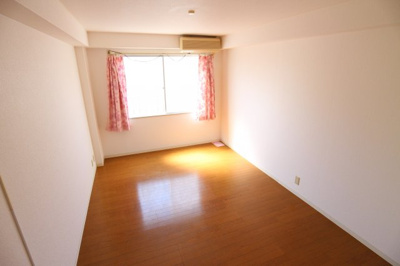 【居間・リビング】 | サニーパレス五色山