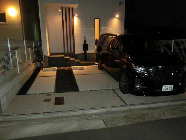 瑞穂区片坂町戸建の駐車場|瑞穂区片坂町戸建