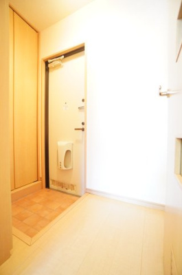 【玄関】 | コーポセレッソ | ※同物件・反転タイプの写真です。