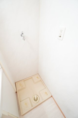 【洗面所】 | コーポセレッソ | ※同物件・反転タイプの写真です。



