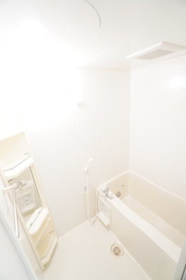 【浴室】 | コーポセレッソ | ※同物件・反転タイプの写真です。
