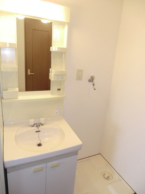 ハートリーフ鈴木の独立洗面台